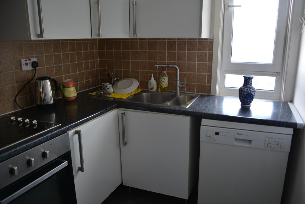Elkington Point Bed and Breakfast Londen Buitenkant foto
