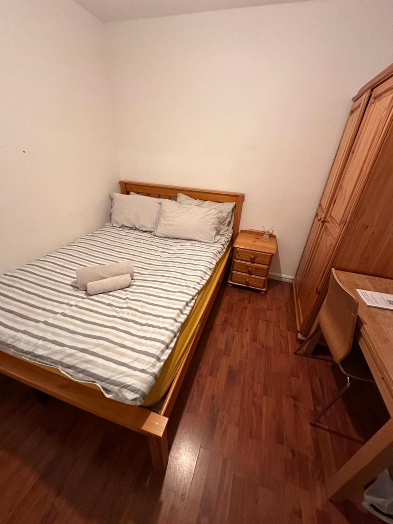 Elkington Point Bed and Breakfast Londen Buitenkant foto